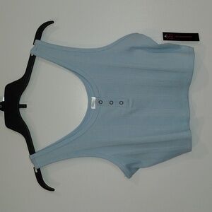 905 No Boundaries light blue juniors crop tank